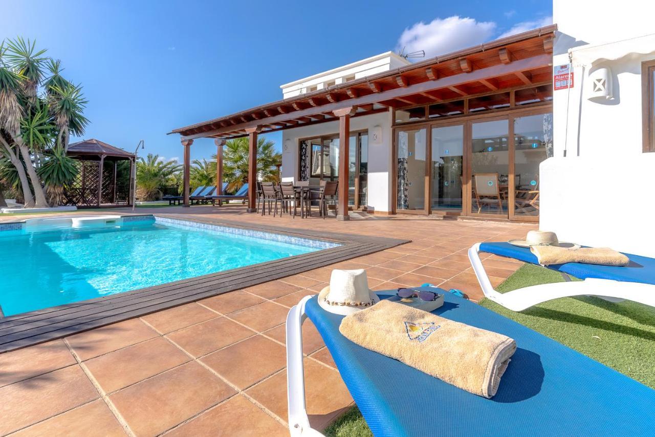 Villa Alegria Playa Blanca  Buitenkant foto