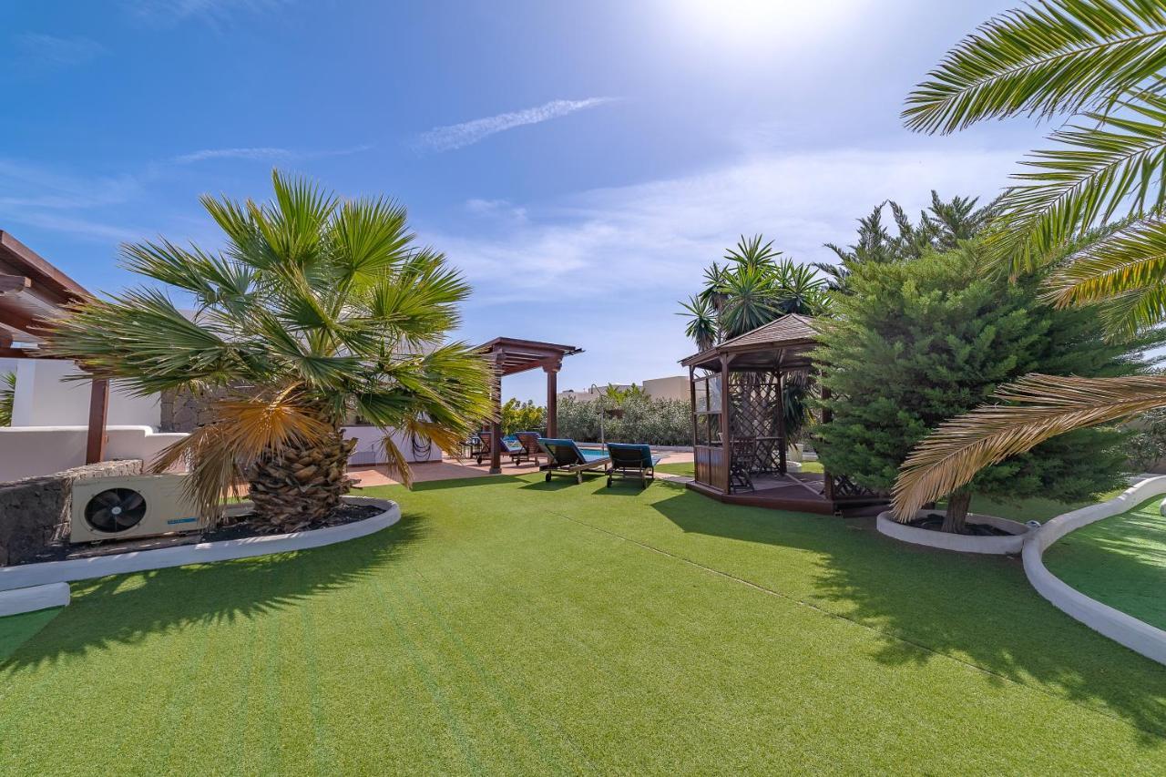 Villa Alegria Playa Blanca  Buitenkant foto