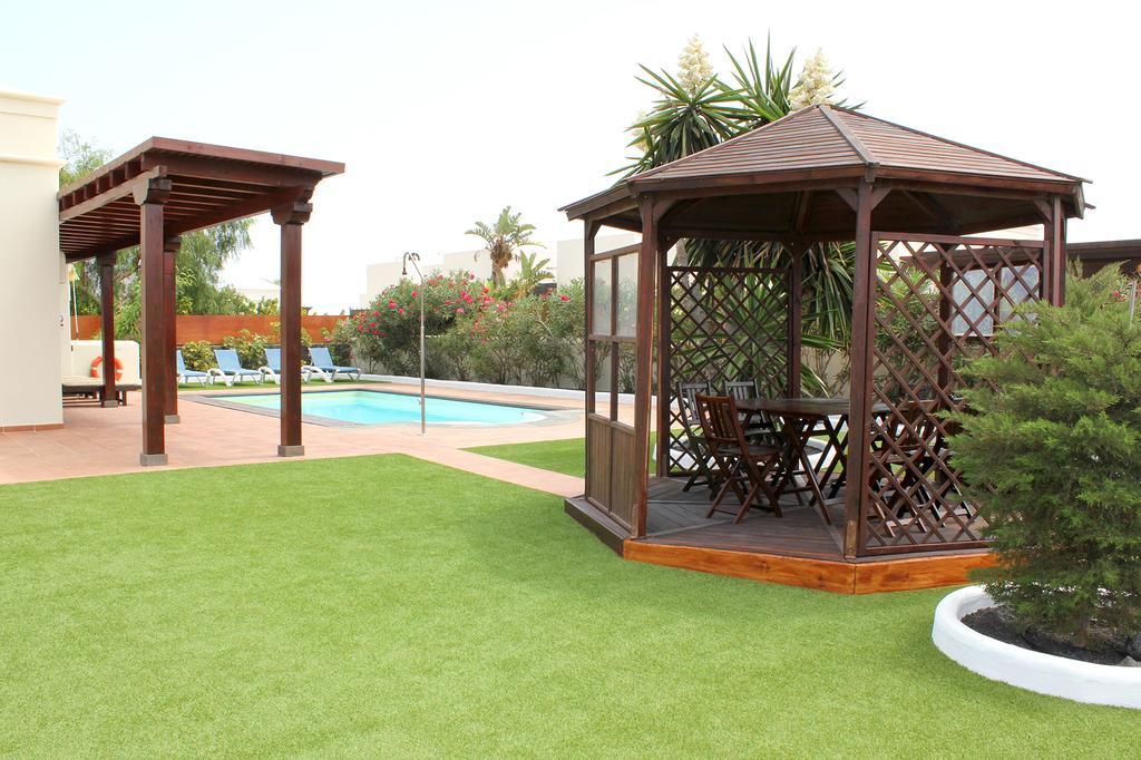 Villa Alegria Playa Blanca  Buitenkant foto